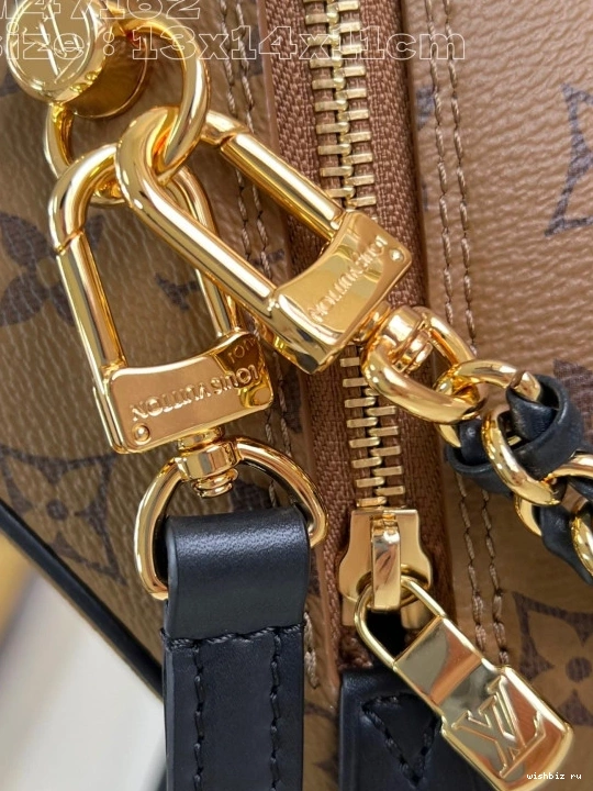 WIS VUITTON Case-13*14*11.5CM In LOUIS Just 0808